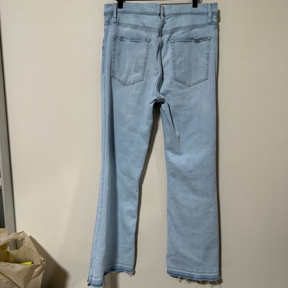 Frame Le Easy Flare Fray Side Slit Size 31 - Picture 6 of 10